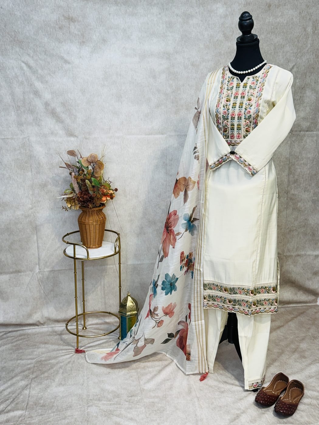 Pure Linen Suit with Hand Embroidery